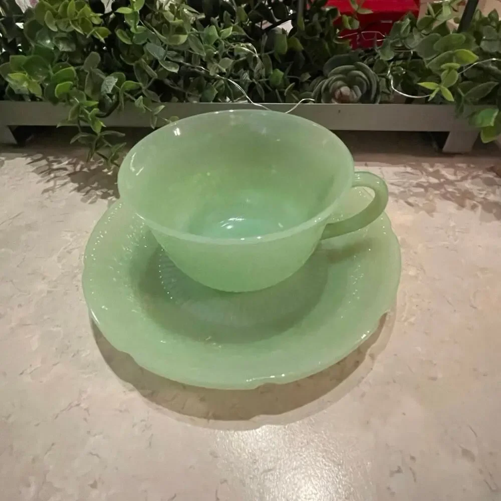 Vintage Green Jadeite Teacup 8oz & Saucer 6” ribbed w embossed floral pattern